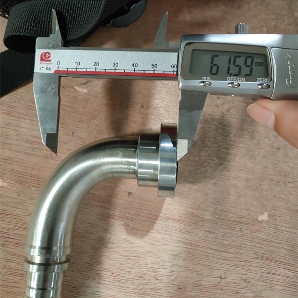 hydraulic hose fitting