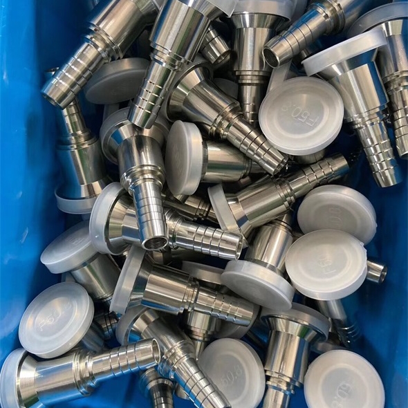 hydraulic hose fitting