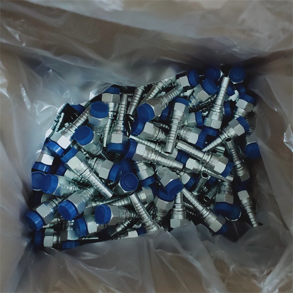 hydraulic hose fitting