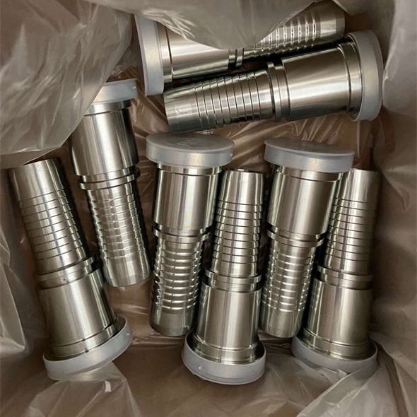 hydraulic hose fitting