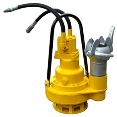 Why does the hydraulic system of agricultural machinery heat up?